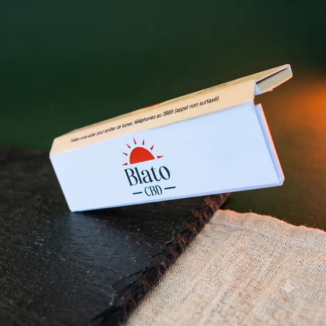 Blato Feuille king size slim à rouler bio avec cartons